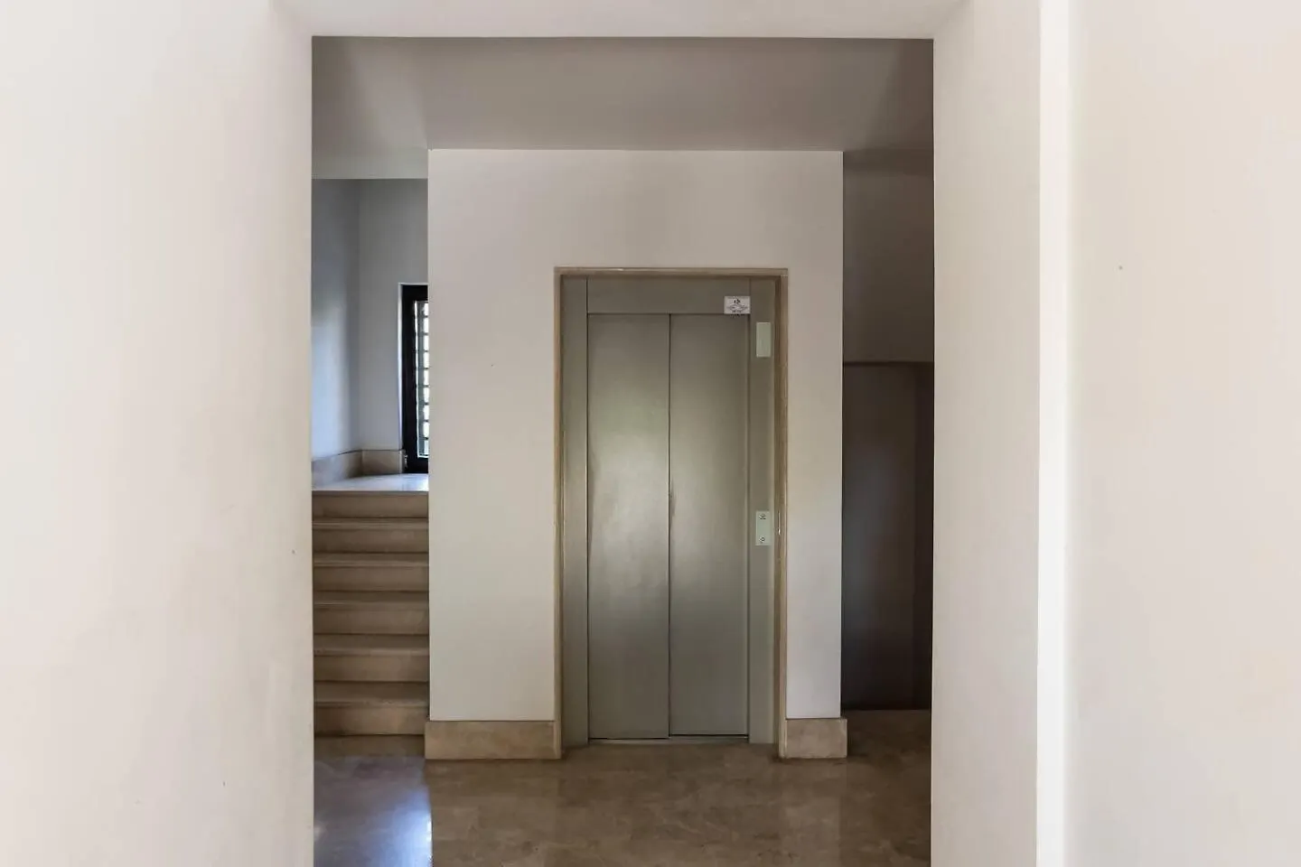 Terrace Apartment Roma 0*,  Italia